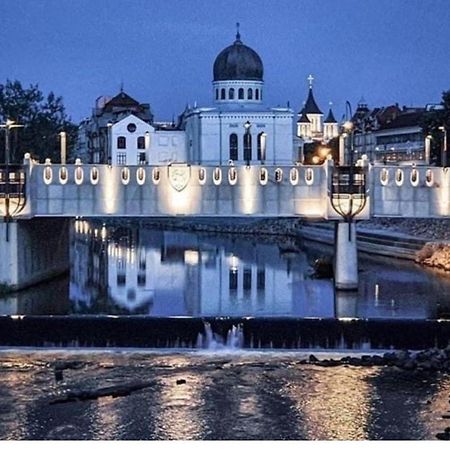 Flux Studios Apart 2 Oradea Zewnętrze zdjęcie